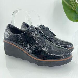 Clarks Women's Mazy Hyannis Oxford Size 10 Platform Lace Up Wedge Black Patent